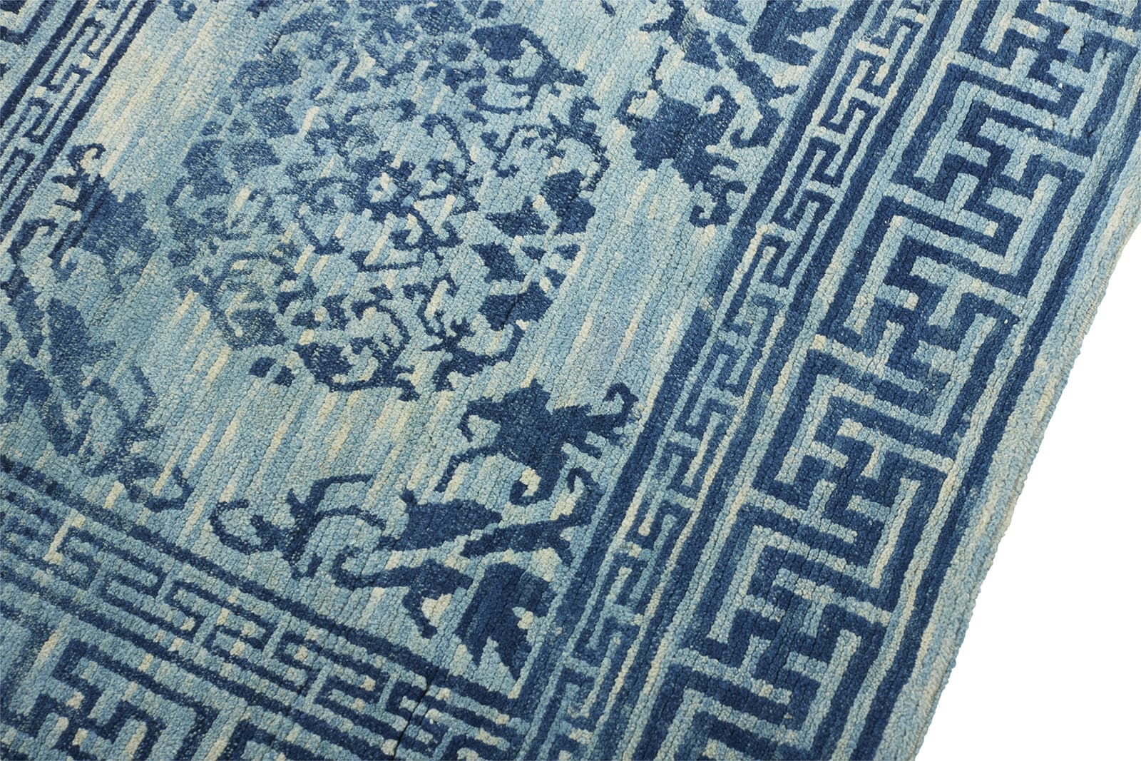 ANTIQUE TIBETAN KHAGHANGMA 2' 7" x 2' 5" 20th C Rug Detail 1