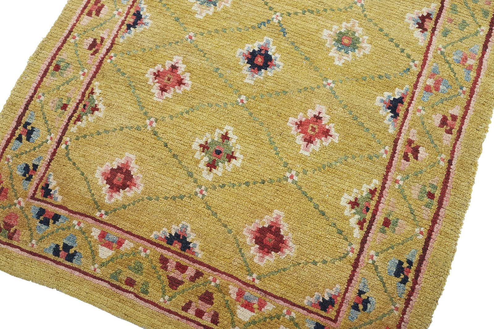 ANTIQUE TIBETAN TSENG-DHRUM 2' 3" x 4' 1" 20th C Rug Detail 1