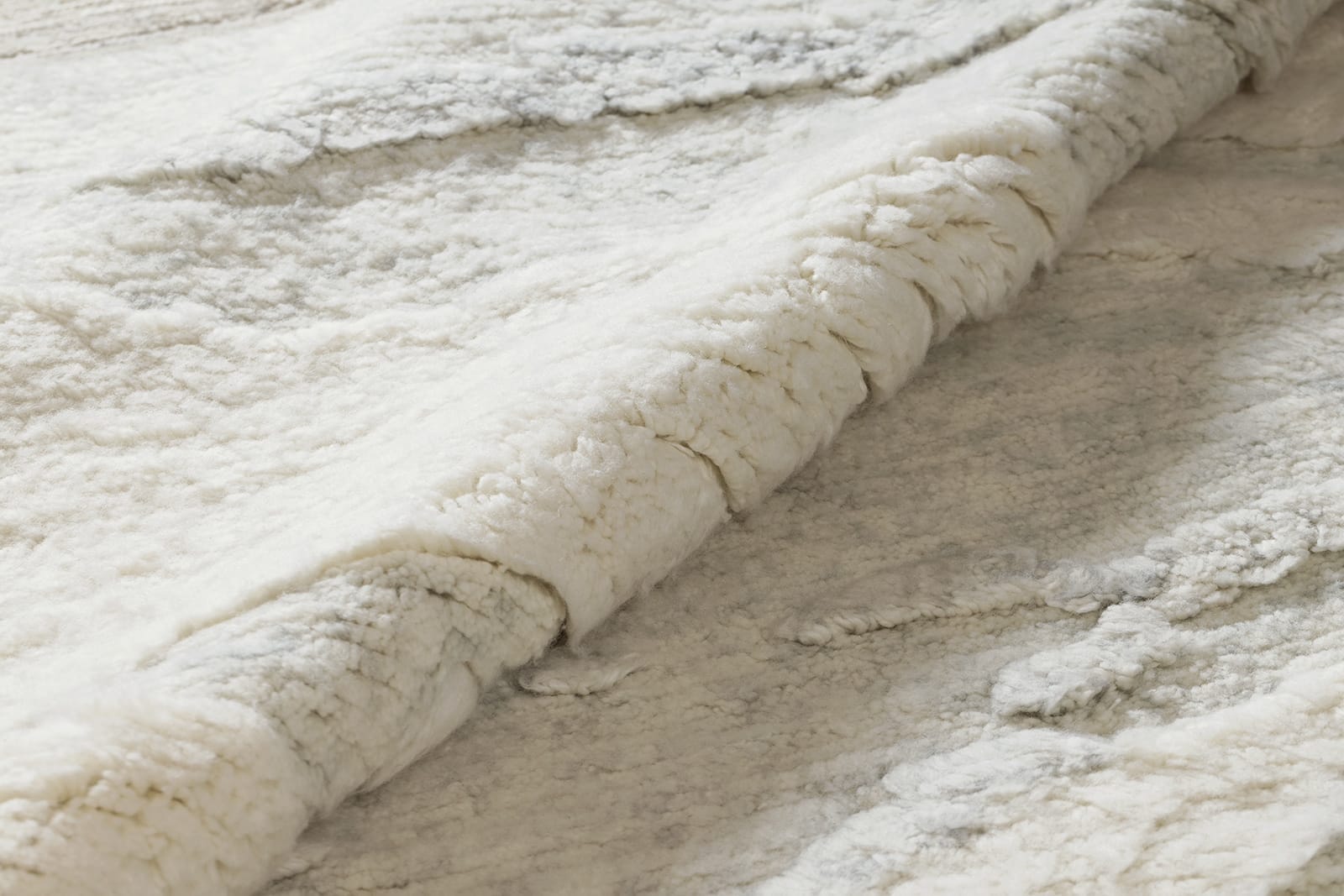 CUMULOUS II SKY GREY Rug detail image