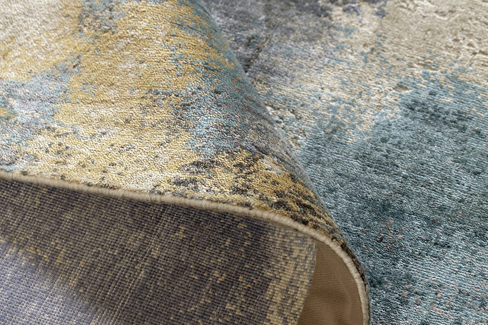 EMMA CERULEAN Rug detail image