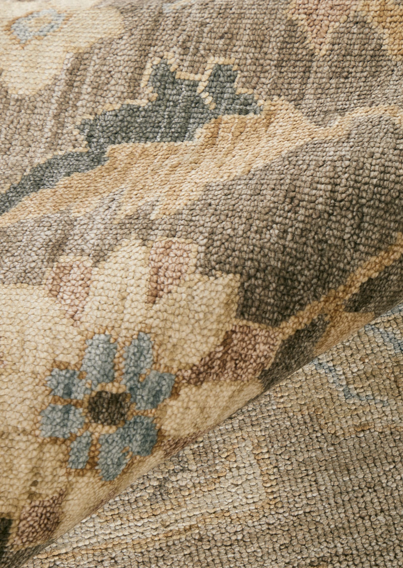 IRIS II BROWNED BUTTER