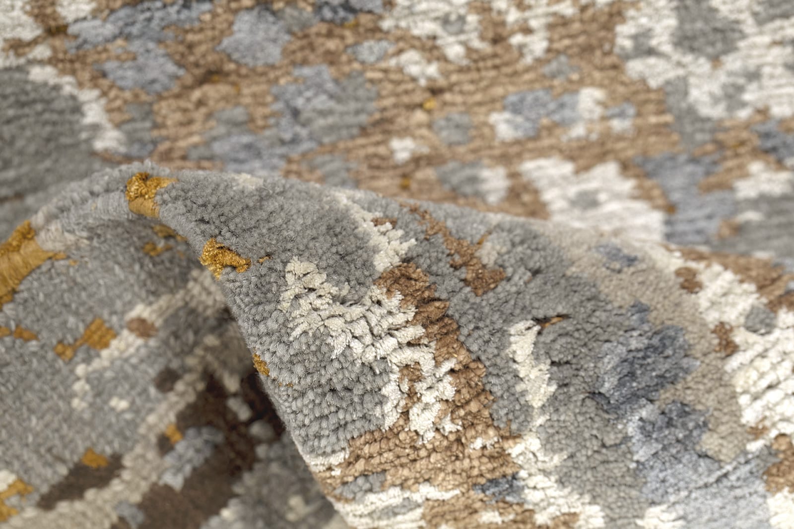 LUMINANCE RUSTY SLATE 1x1