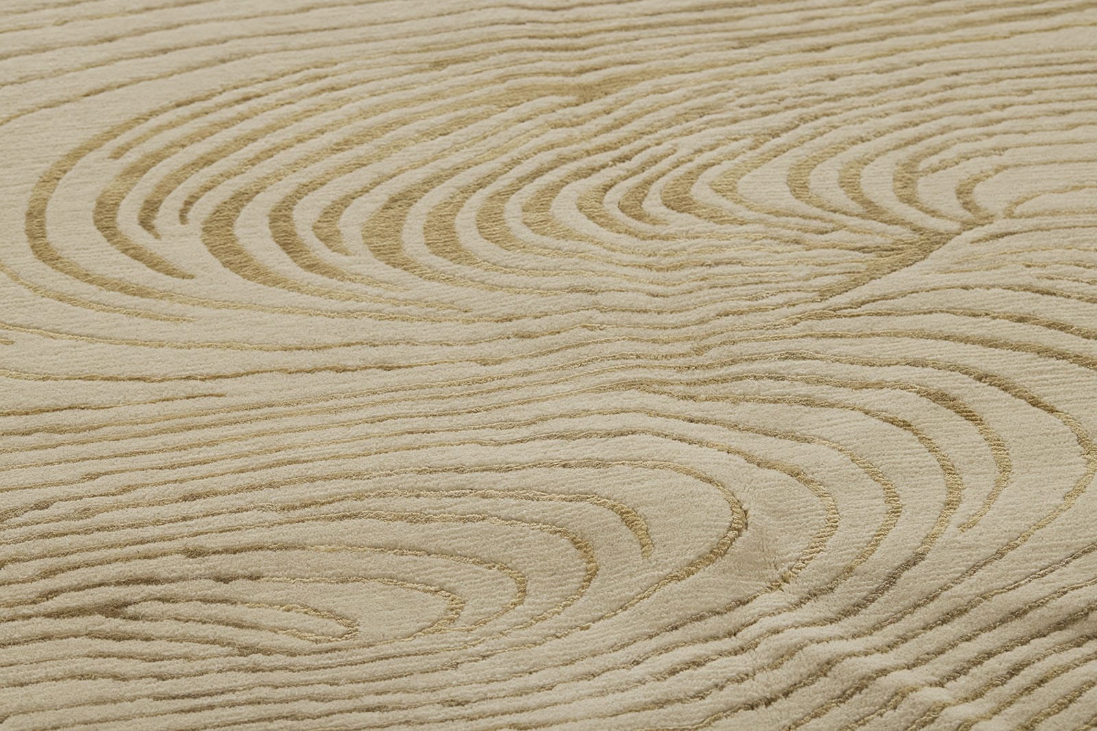 SMOKESCREEN III CHAMPAGNE Detail 1