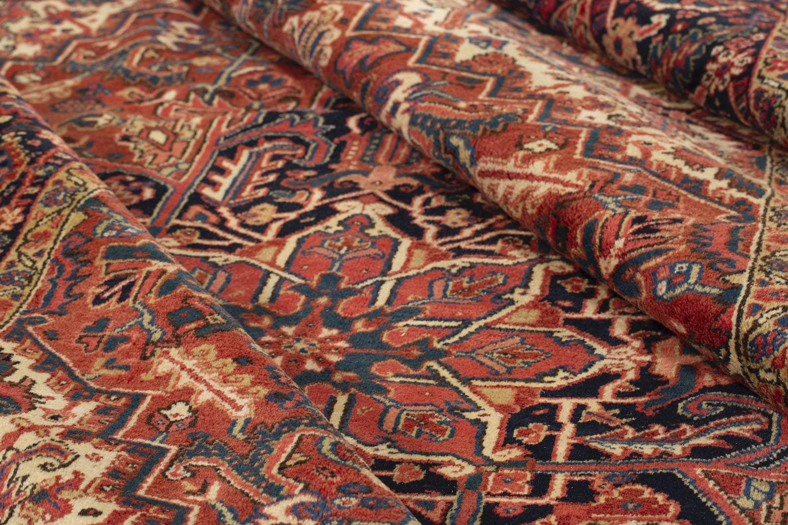 SEMI ANTIQUE HERIZ Product Tufenkian Artisan Carpets