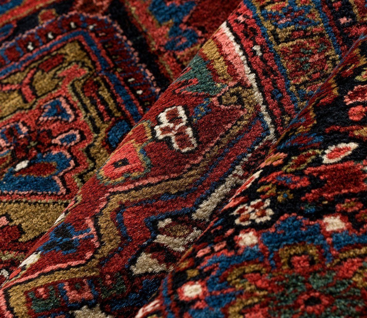 ANTIQUE PERSIAN HERIZ Product Tufenkian Artisan Carpets