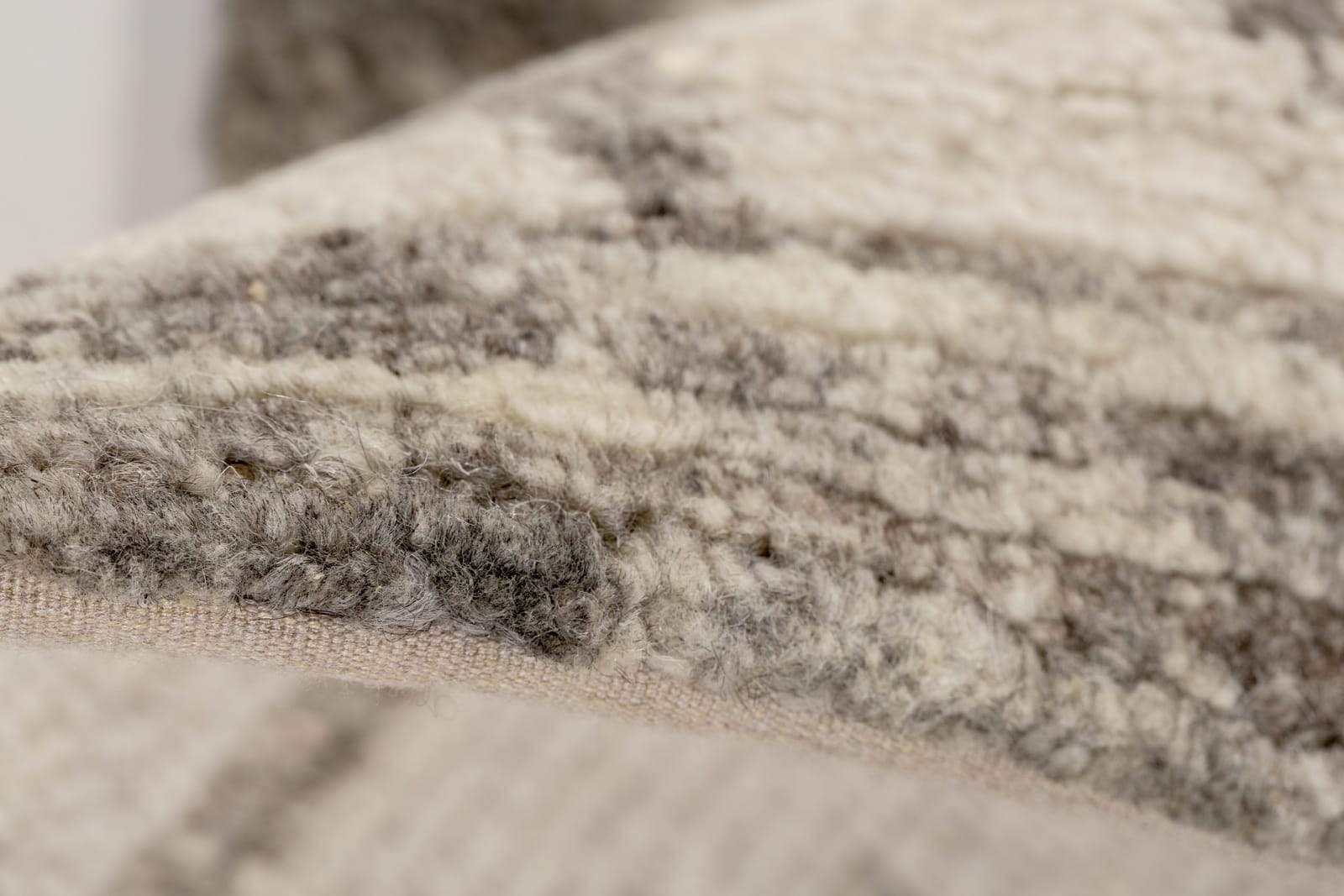 AMALEH II IVORY Product Tufenkian Artisan Carpets