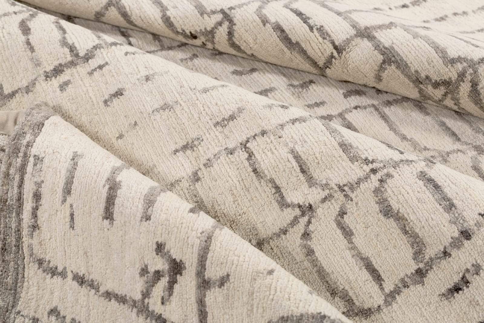 AMALEH II IVORY Product Tufenkian Artisan Carpets