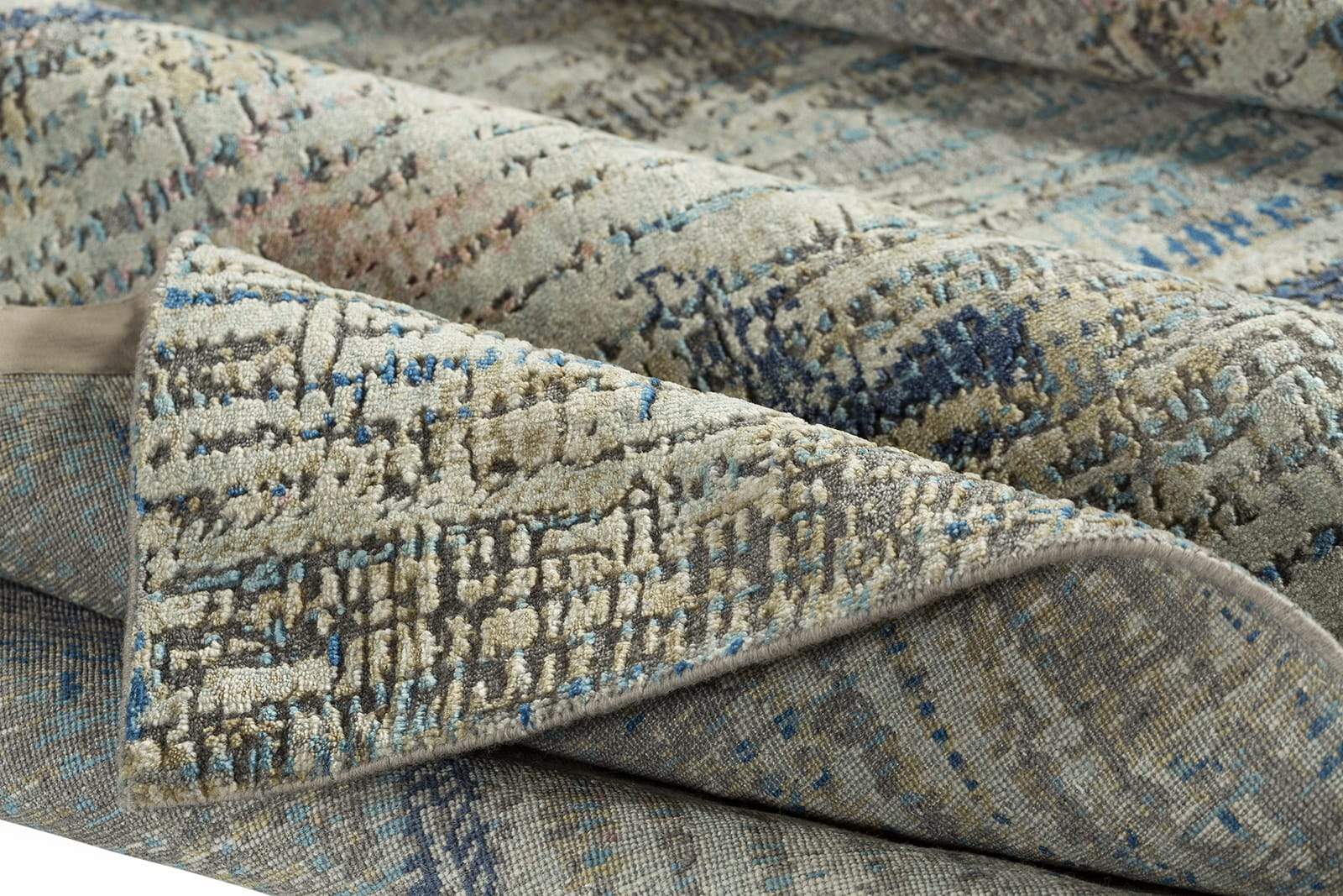BEDAYA II BLUE Product Tufenkian Artisan Carpets