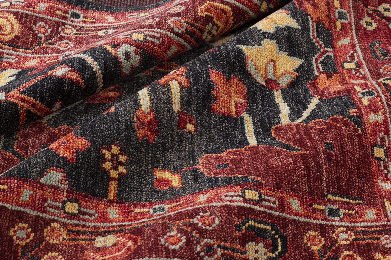 detail image of Bidjar II Charcoal Rust hand knotted area rug design by Tufenkian