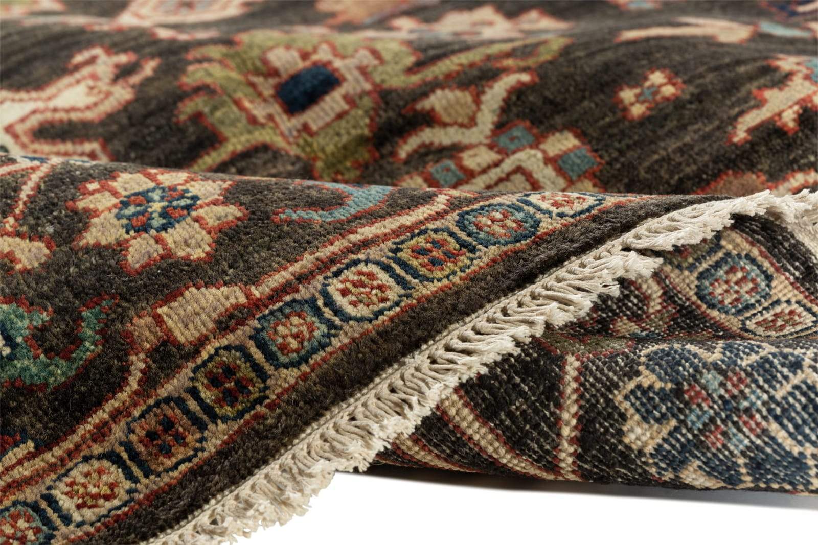 CLASSIC HERIZ I CHARCOAL Product Tufenkian Artisan Carpets