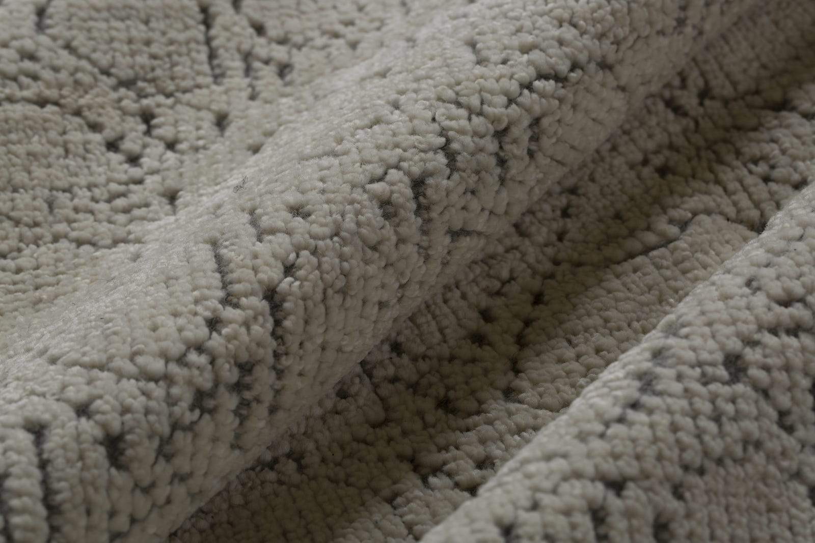 GEO MEDALLION SAGE Product Tufenkian Artisan Carpets