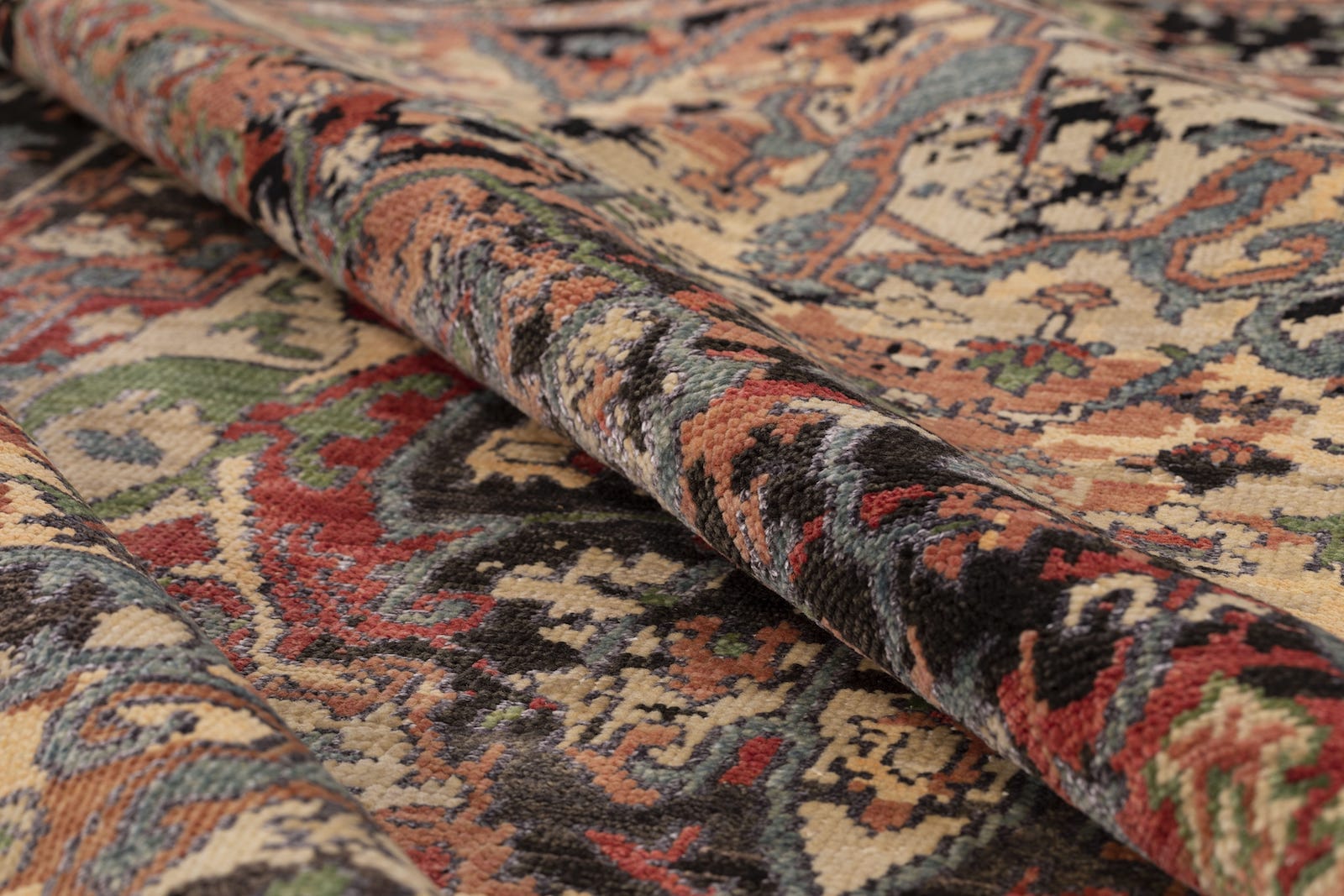 detail image of Megalize Dark red 8x10 area rug by Tufenkian