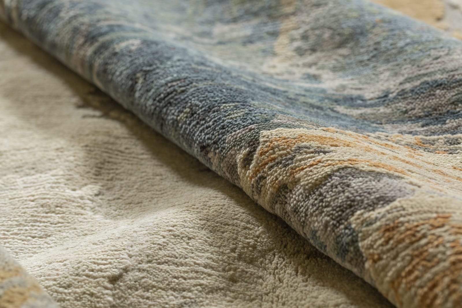 NOUVELLE II SPECTRUM Product Tufenkian Artisan Carpets