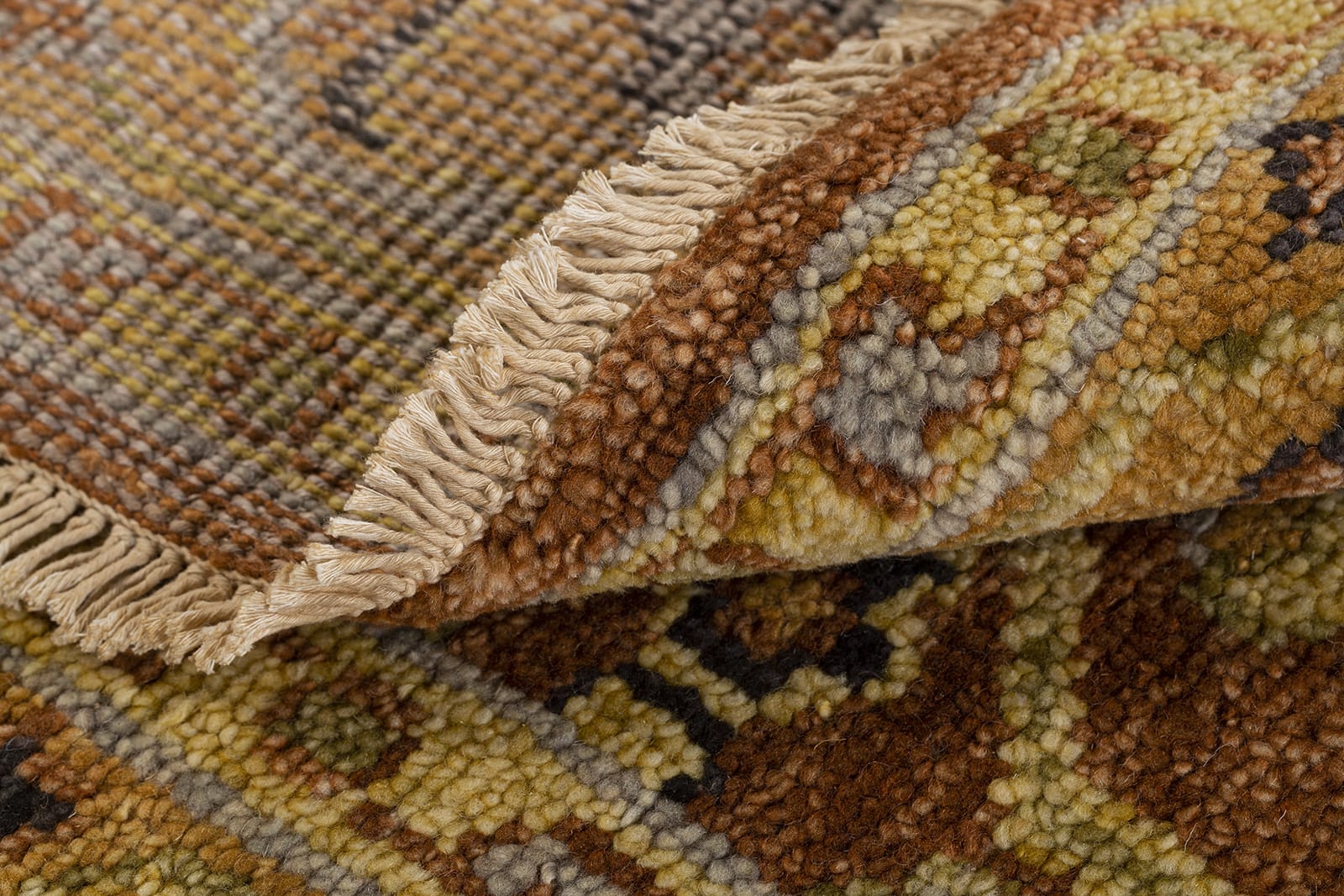 detail image of Persian Lattice Cognac hand knotted area rug design by Tufenkian