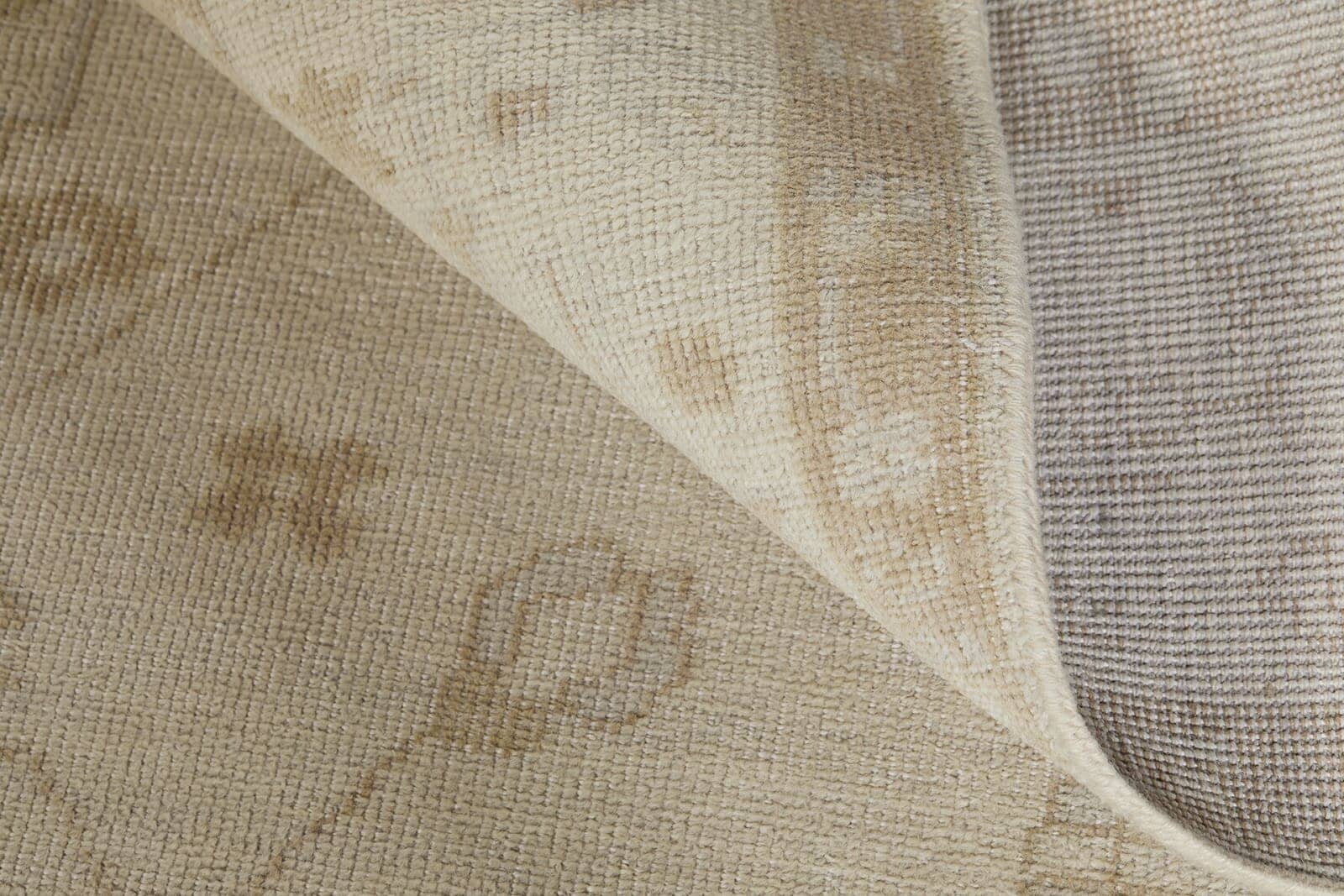 PRAVANA TAN Tufenkian Artisan Carpets