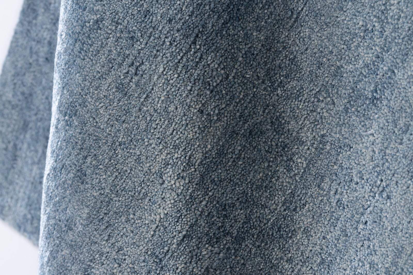 HANDLOOM SOLID BLUE Product Tufenkian Artisan Carpets
