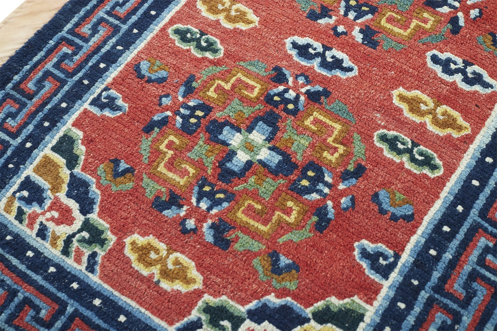 ANTIQUE TIBETAN KHADEN 2' 8" x 4' 10" 19th C Rug Detail 1