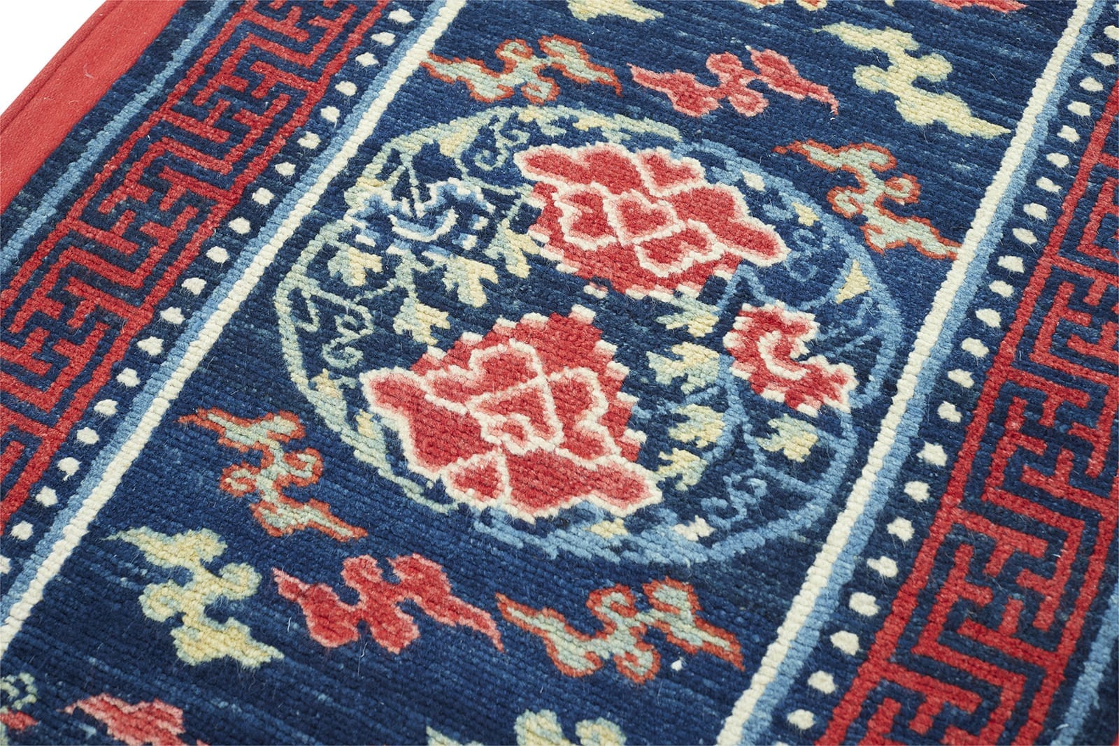 ANTIQUE TIBETAN KHADEN 2' 9" x 4' 11" 19th C Rug Detail 2