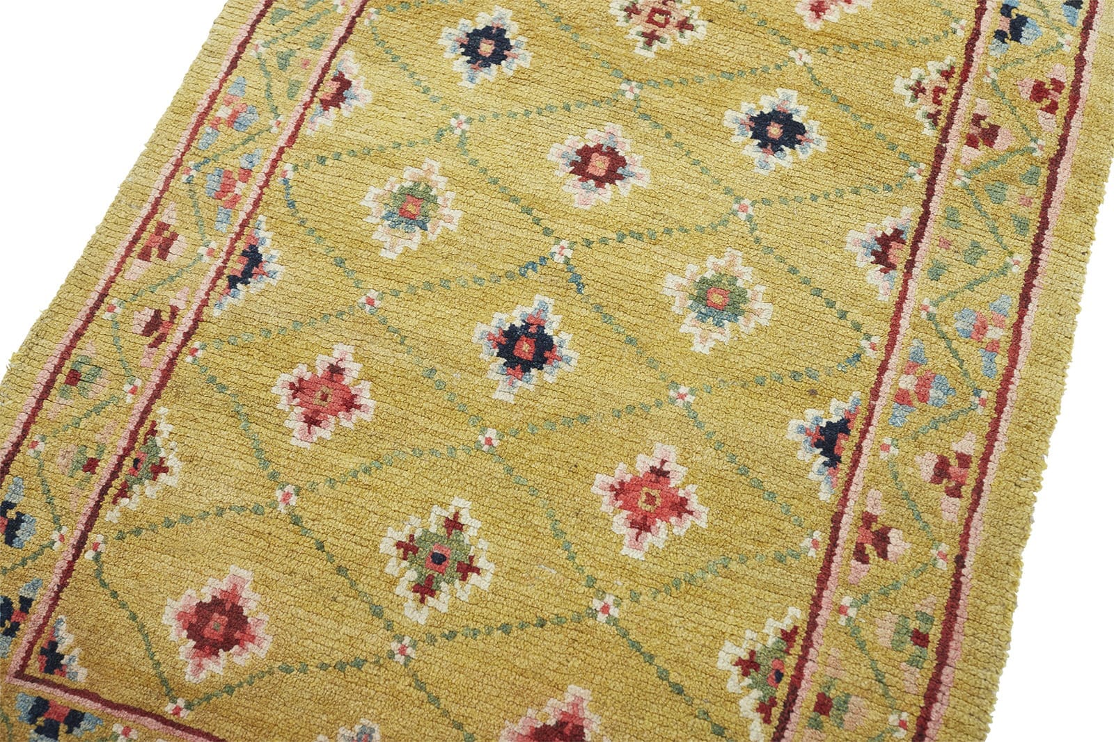 ANTIQUE TIBETAN TSENG-DHRUM 2' 3" x 4' 1" 20th C Rug Detail 2