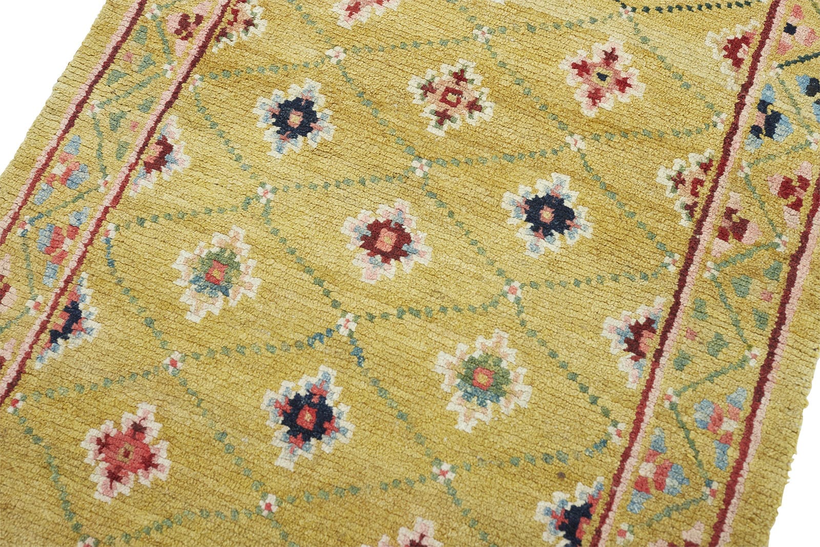 ANTIQUE TIBETAN TSENG-DHRUM 2' 3" x 4' 1" 20th C Rug Detail 3