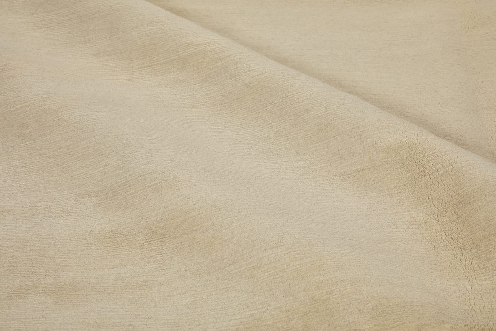 SOLID TIMPA SOFT WHITE