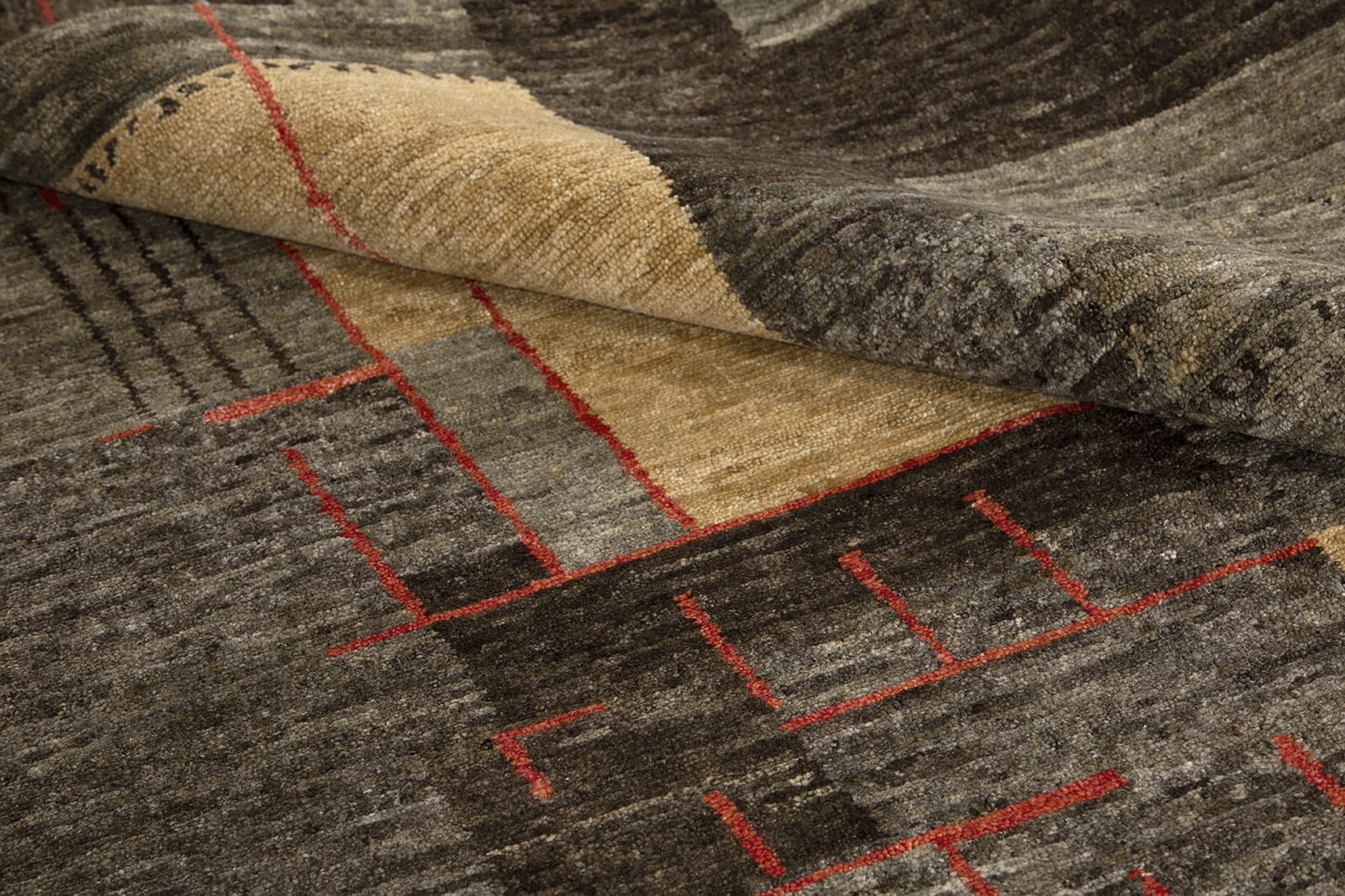 detail shot of Asir Golden rug